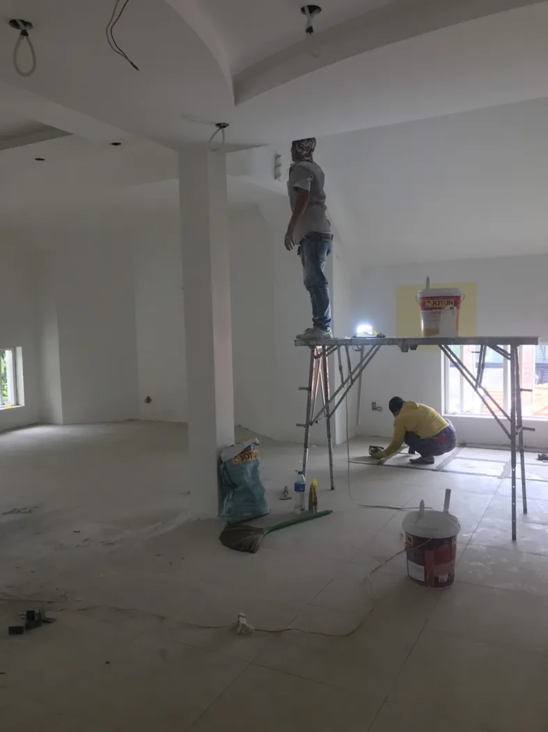 Sơn hoàn thiện lại phòng